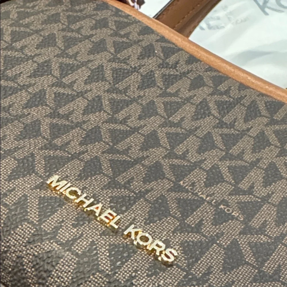 Michael Kors Jet Set Signature Brown Leather Satchel Crossbody